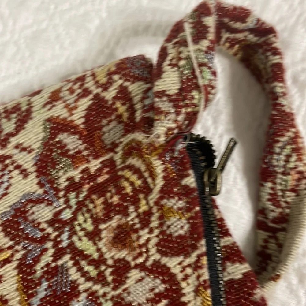 Tapestry boho hippie style hobo purse bag burgundy floral long strap cross body